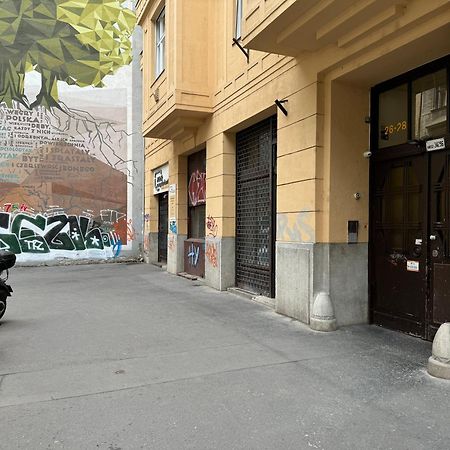 Explore Budapest From A Central Cozy Home & Sweet Retreat エクステリア 写真